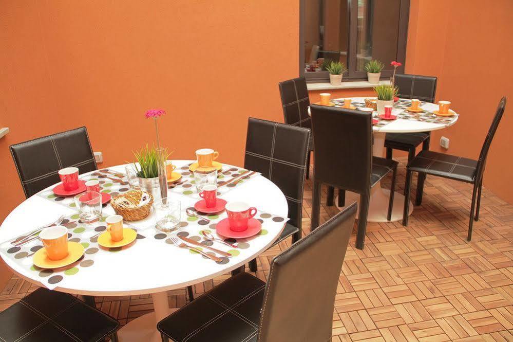 Ottomood Ala Ovest Centro Couette-café 3*
