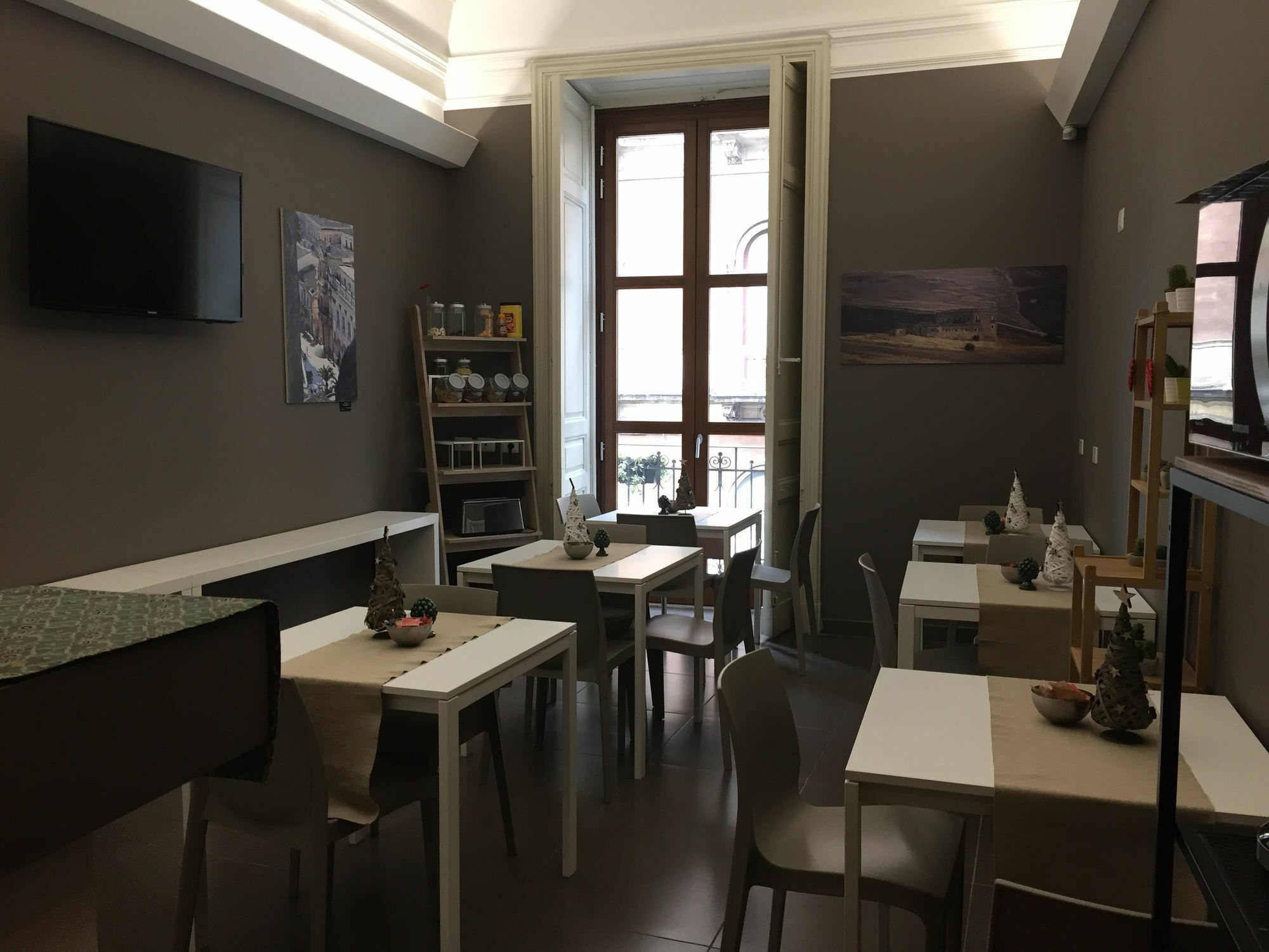 Ottomood Ala Ovest Centro Couette-café Catane